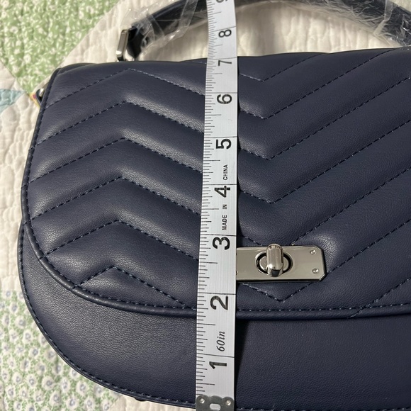 Karla Hanson 🌺 - Picture 10 of 16